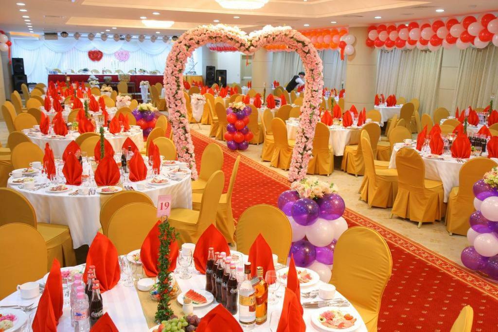Sunjin Grand Hotel Ulan Bator Exterior foto